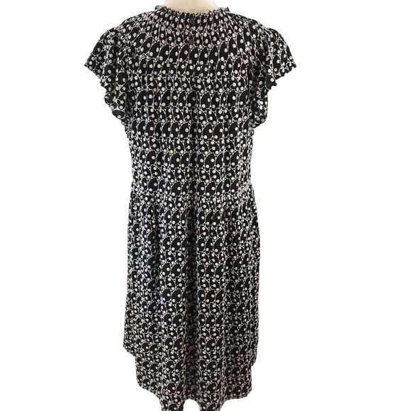 Ann Taylor Loft Black & White Eyelet Smocked Yoke Swing Dress Size Medium - Picture 2 of 11